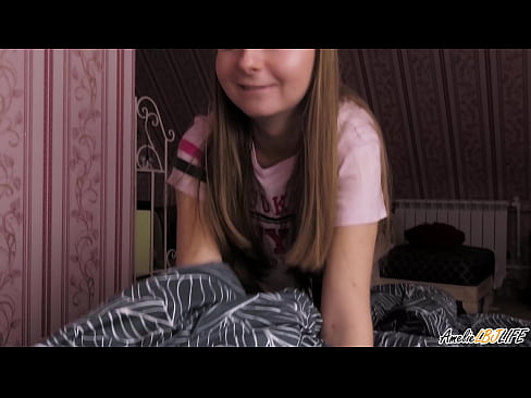 ❤️ Une blonde suce profondément son meilleur ami et reçoit du sperme dans la bouche. ☑ Porno vk at us ❤